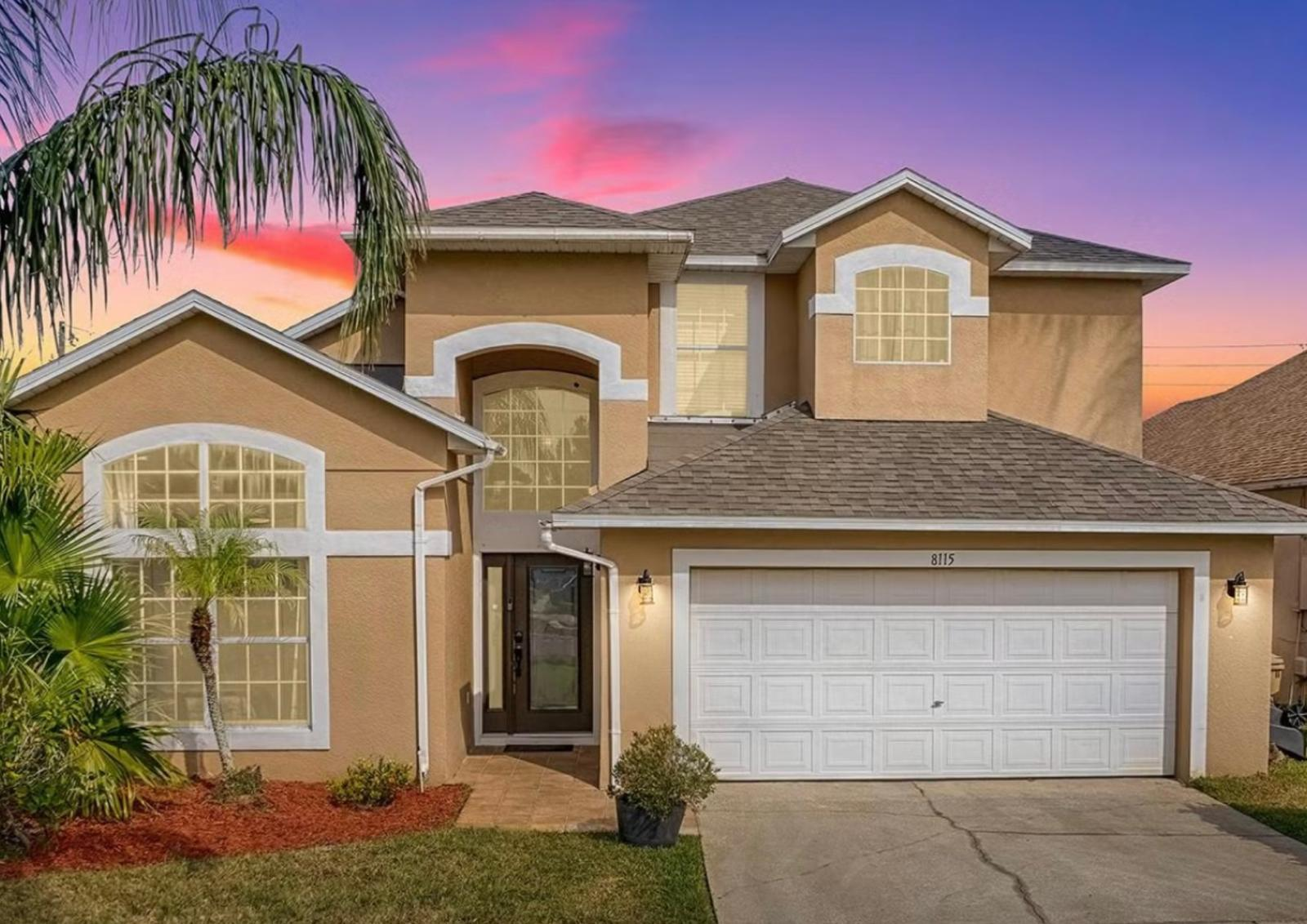 Florida home at sunset